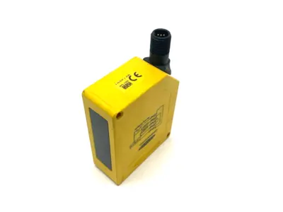 USED BANNER ENGINEERING ADJUSTABLE FIELD INFRARED SENSOR 2M RANGE 5-PIN M12