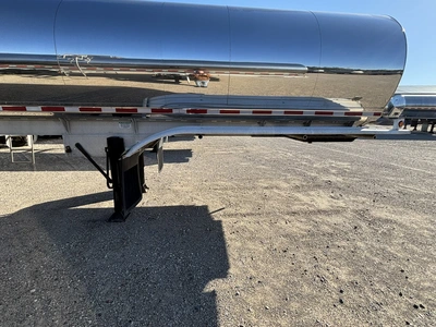 Used 2014 WALKER MILK TANKER TRAILER Tanker Trailers Michigan US | Miedema Asset Management Group #1709462