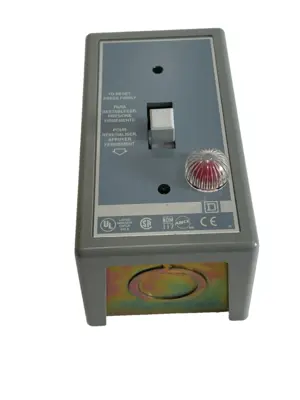 NEW SQUARE D 2510FG2P FHP MANUAL STARTER SER. A
