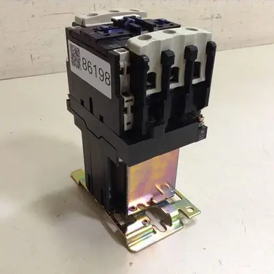 USED TELEMECANIQUE LP1D5011