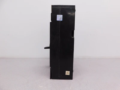 Used Square D MHL367001212 Circuit Breakers Ohio US | Equipment Recovery Corp. #1331067