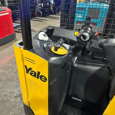 Used 2021 Yale NR045EB Reach Trucks New York US | United Lift #1516585