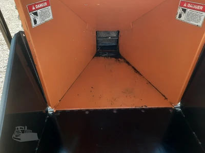 USED WOODS 8100
