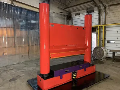 USED BLACK CLAWSON ROLL SPLITTER