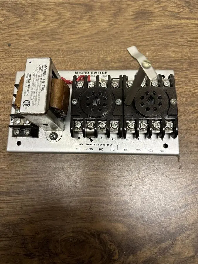 New | in-Stock MICRO SWITCH FE-TRB Industrial Controls | Surplus Asset Holdings #1221103