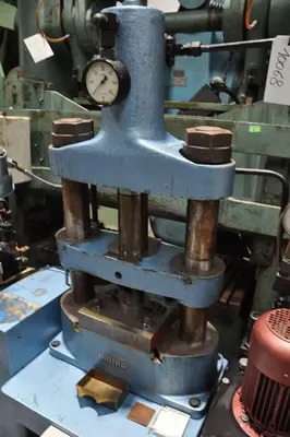 USED MATRA WERKE PRESS