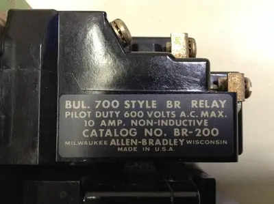 USED ALLEN BRADLEY 700-BR200