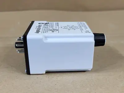 NEW ALLEN-BRADLEY 700-HT12CU120