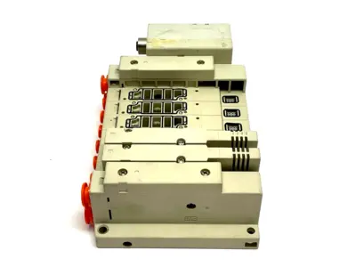 SS5V2-W10S0D-06B-N7 | SMC  Pneumatic Manifold Base - Used