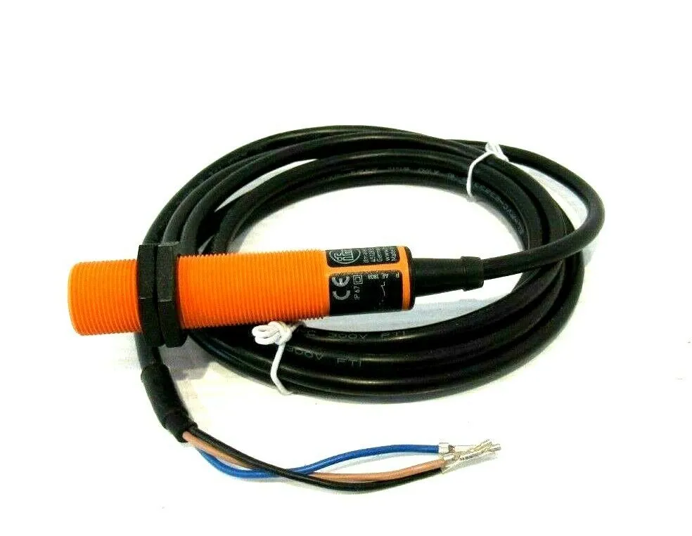 NEW EFECTOR IG-3008-APKG INDUCTIVE SENSOR IG5349 IG3008APKG