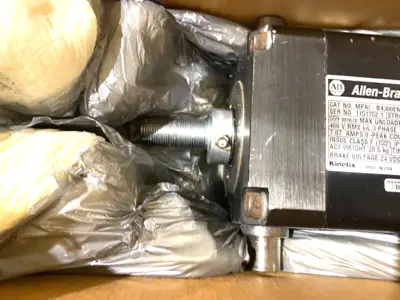 Used Allen-Bradley Ser. B Kinetix AC Servo Linear Actuator 304.8mm Linear Actuators Michigan US | Maverick Industrial Sales #1389159