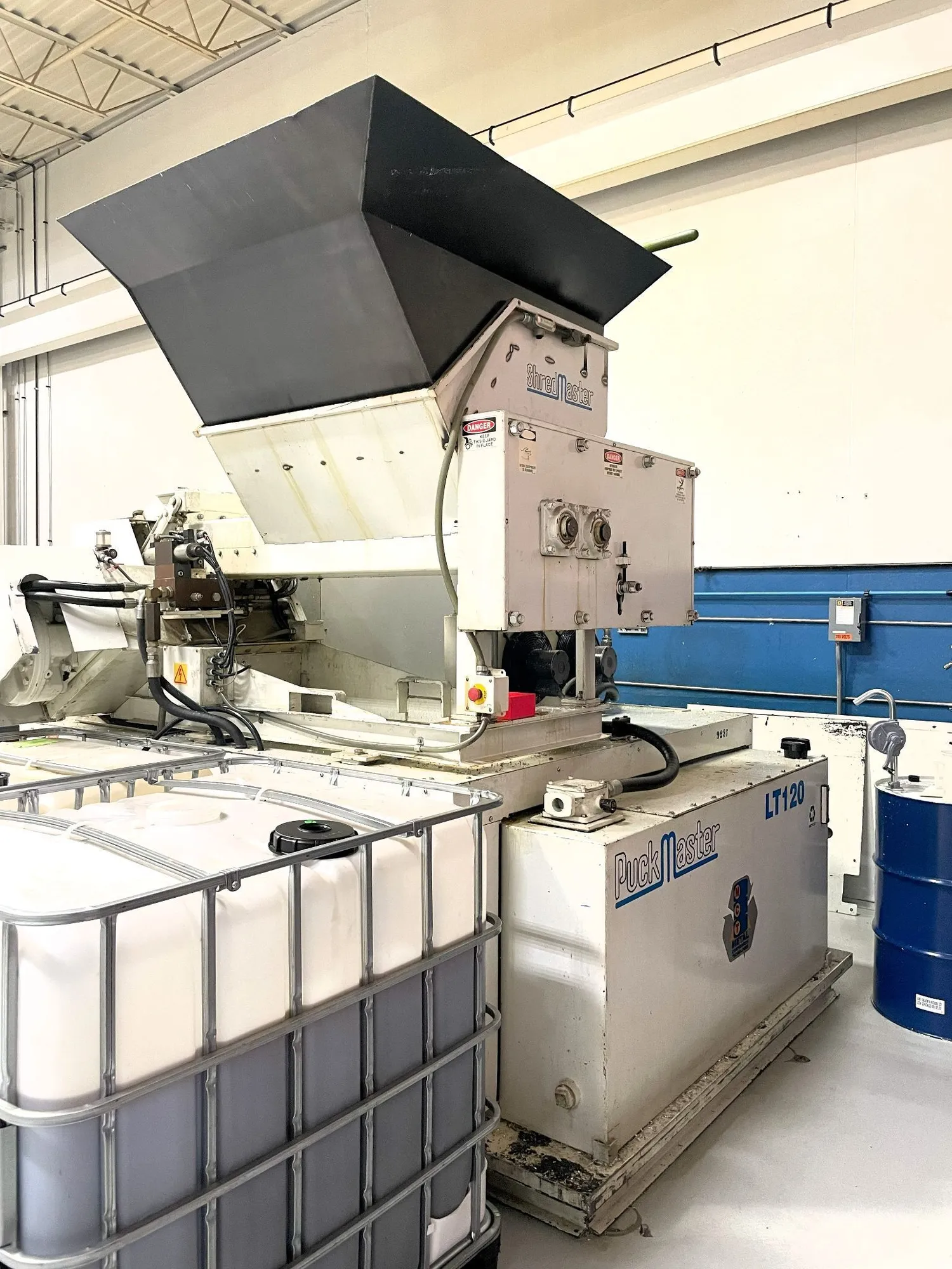2021 Rebuilt Puckmaster LT120 Hydraulic Briquetter Machine with Shread Master