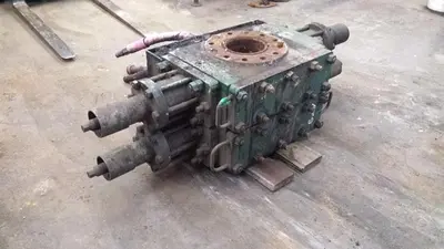 USED SHAFFER 7 1/16" 3M DOUBLE RAM BOP