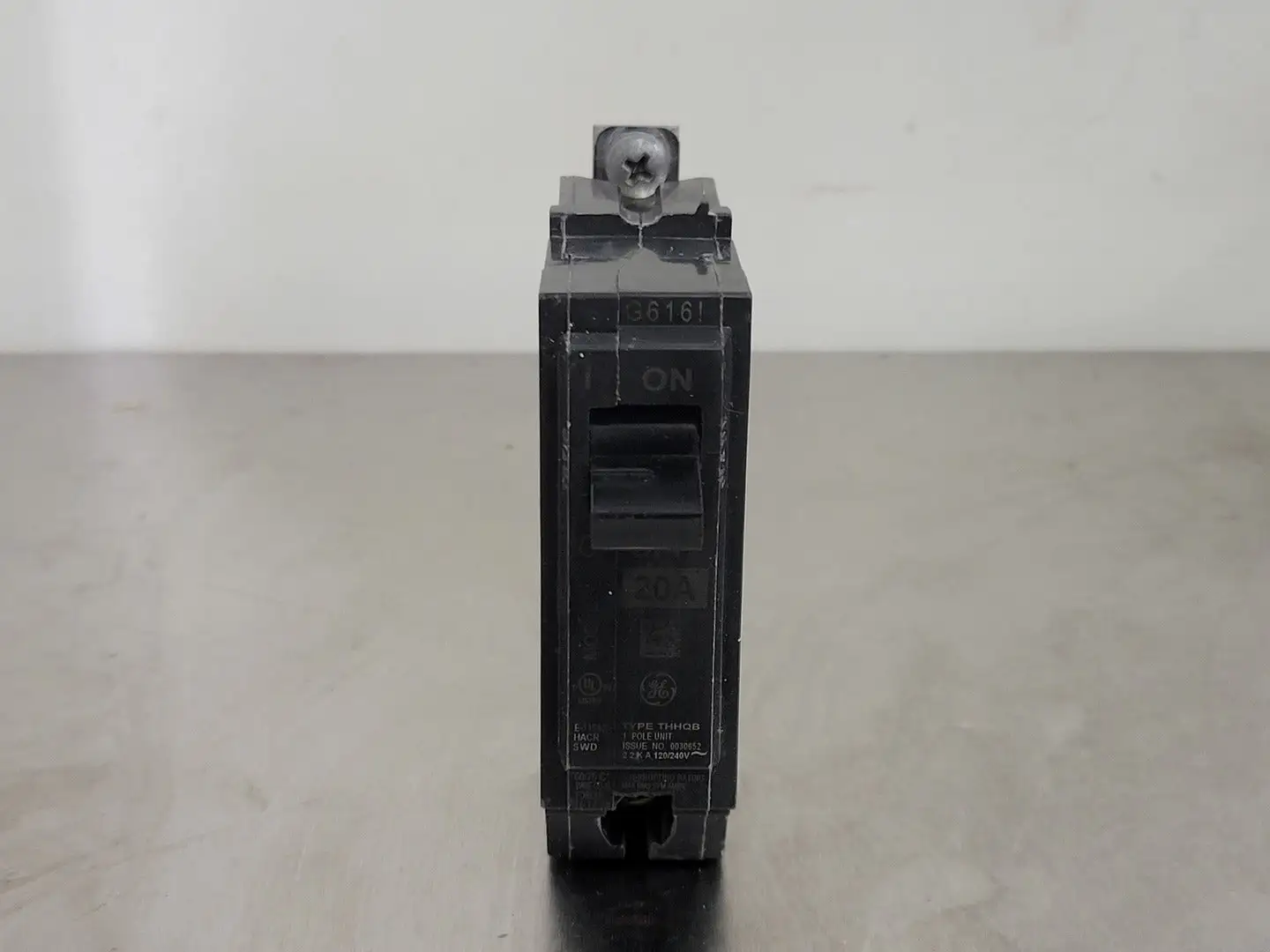 Used GENERAL ELECTRIC THHQB120 Switchgears British Columbia CA | Lenmark #241436