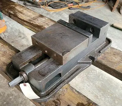 USED KURT D80
