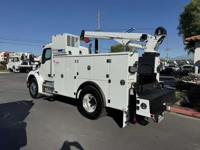 New | in-Stock 2027 KENWORTH T280 Service & Utility Trucks California US | Commerce Truck Equipment Sales #1548741