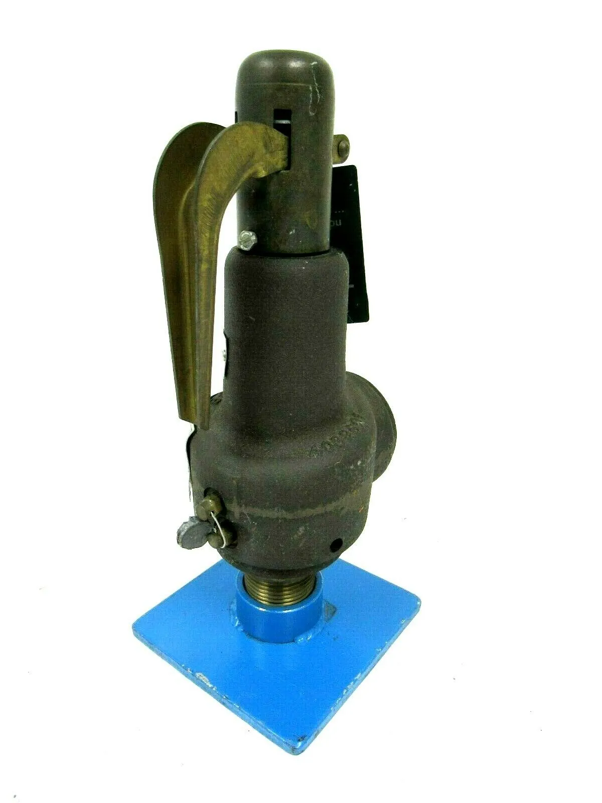 NEW DRESSER 1543F RELIEF VALVE SIZE 1 SET PRESSURE 100