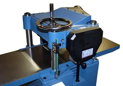 NEW OLIVER 10014
