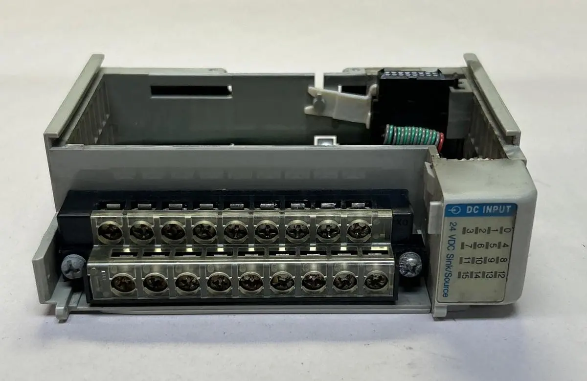 USED ALLEN-BRADLEY 1769-IQ16