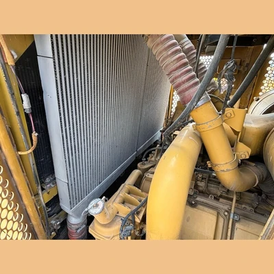 USED 2011 CATERPILLAR D11T