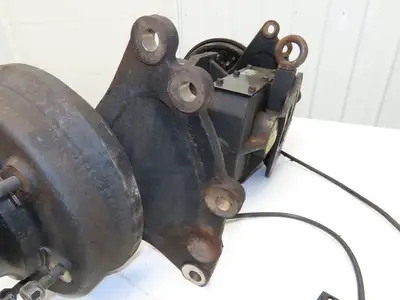 Hyster E60Z-33 Forklift Front Dual Wheel Drive Axle Assembly 6-Lug & Park Brake