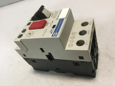 USED TELEMECANIQUE GV2-M21