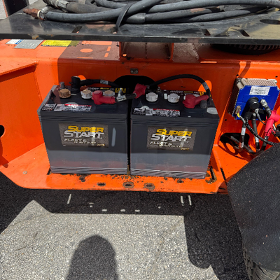 USED 2017 JLG T350