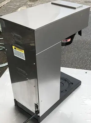 Newco air pot brewer - Model AKLD -