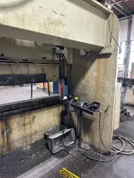 PACIFIC 200-12 Press Brakes | Lion Machinery (4)