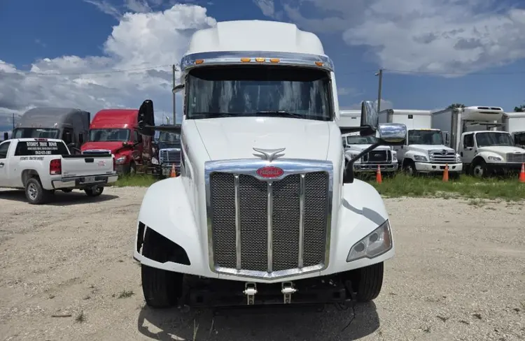Used 2023 PETERBILT 579 Tractors & Trailers Florida US | Mitsubishi HC Capital America #325131