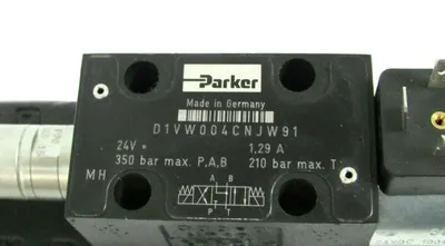 NEW PARKER D91VW011C4NJW91 DIRECTIONAL CONTROL VALVE