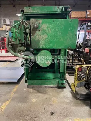 USED 2016 PTR 7200HD-8 DEEP CHAMBER VERTICAL
