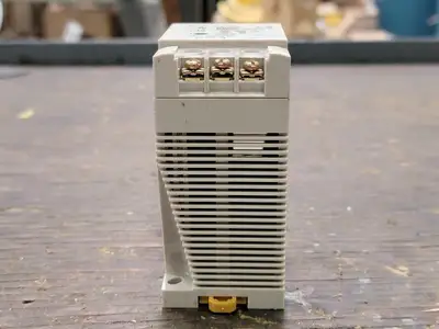 NEW OMRON S82-K01505