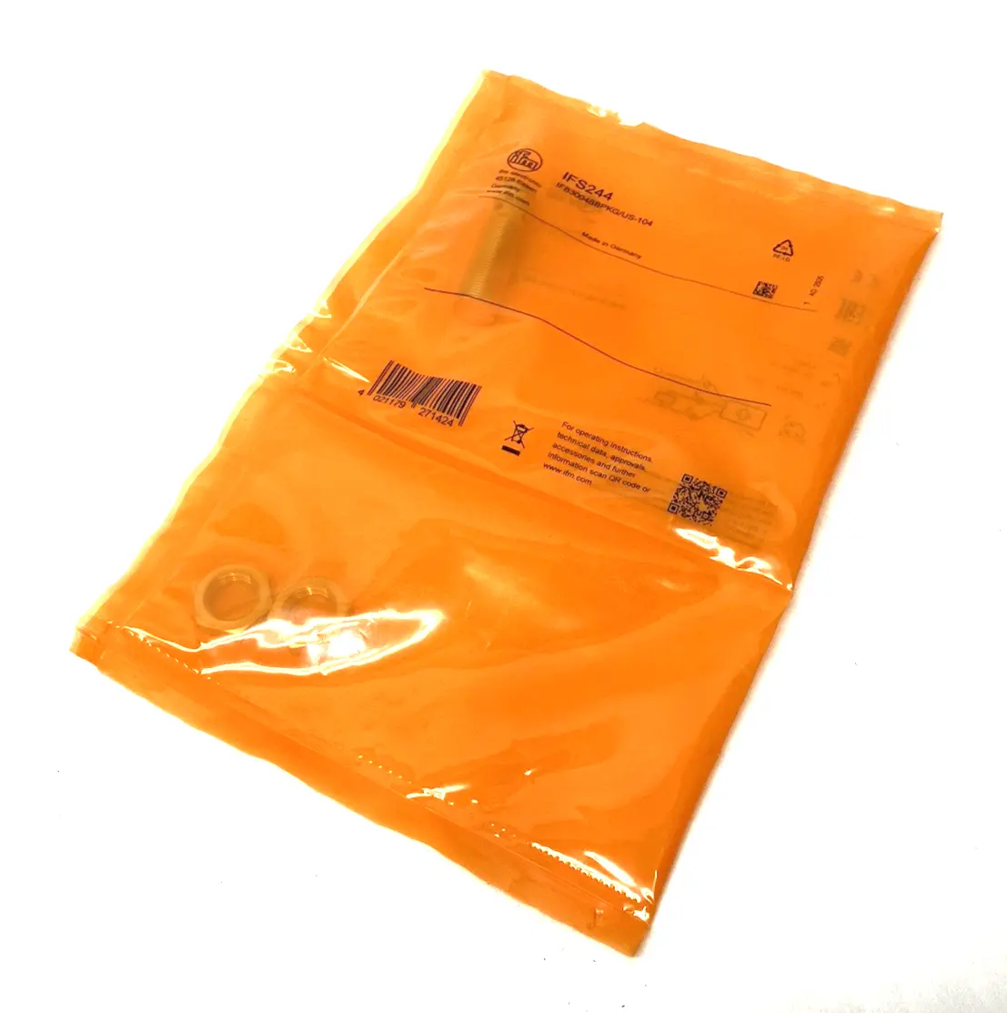 NEW IFM INDUCTIVE SENSOR, NORMALLY OPEN, PNP, IFB3004BBPKG/US-104