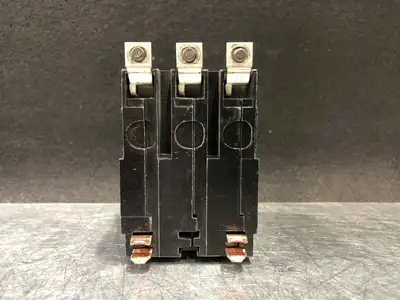 USED SQUARE D QOB360