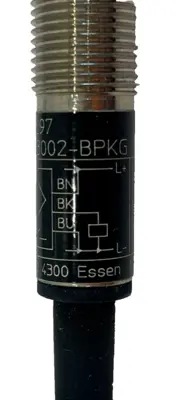 NEW EFECTOR IFA3002-BPKG-IF5297 INDUCTIVE SENSOR IFA3002BPKGIF5297