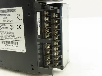 GE Fanuc IC693MDL940G Output Relay Module 2A 16PT