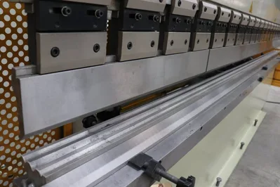 Used US INDUSTRIAL US15513 Press Brakes Georgia US | The Equipment Hub #1424564