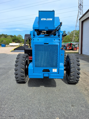 USED 2019 Genie GTH-1056