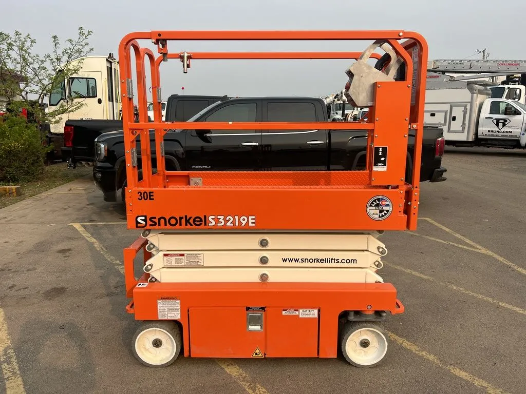 Used 2018 SNORKEL S3219E Manlifts Minnesota US | Carco Truck & Equipment #1513694