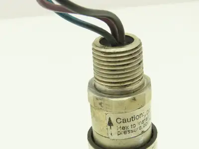 United Electric 10-C14 Hydraulic Pressure Switch 180-3000PSI 250VAC 5A