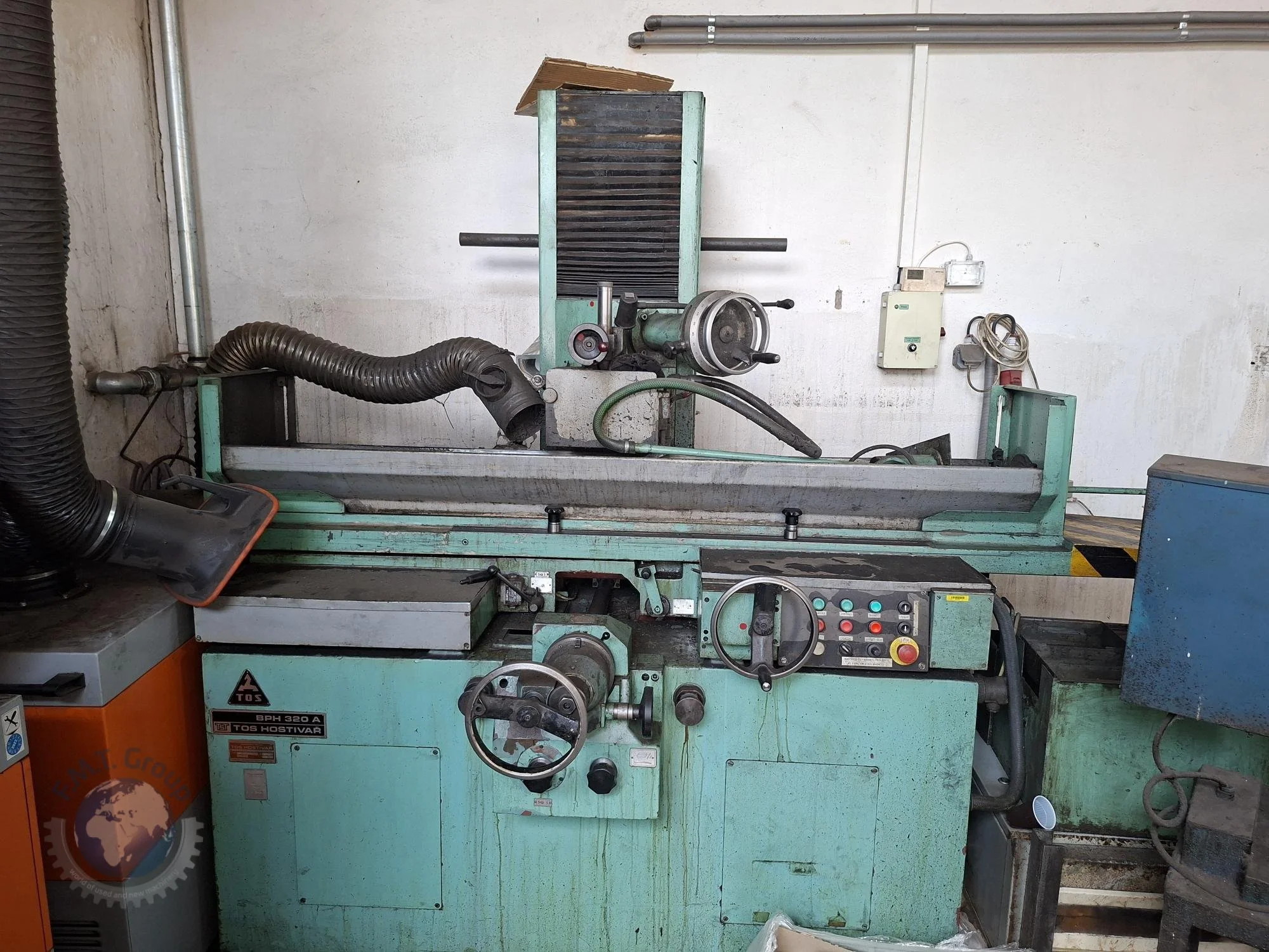 Used 1968 TOS BPH 320 A Reciprocating Surface Grinders SK | F.M.T. Group s.r.o. #1557045