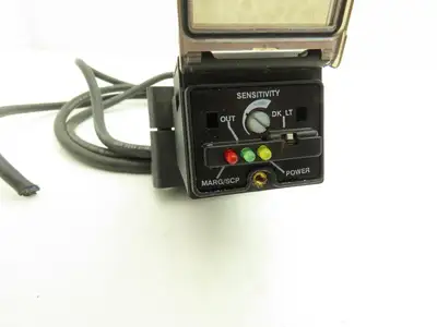 Allen Bradley 42GRU-9203H Photoswitch Polar Retroreflective Sensor Series B