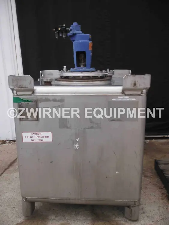 Used _UNKNOWN_ _UNKNOWN_ IBC Tanks Tennessee US | Zwirner Equipment #1173574