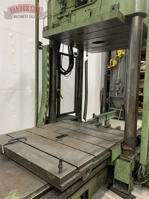Reis 110 Ton 4-Post Hydraulic Spotting Press, Model TUS160 0K-100, 03.141.00