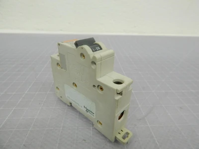 Used MERLIN GERIN _UNKNOWN_ Circuit Breakers Texas US | OCO Industrial #1675438