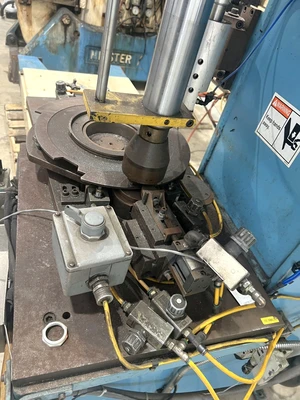 USED 2010 MULTIPRESS MULTIPRESS M5P-15 PRESS