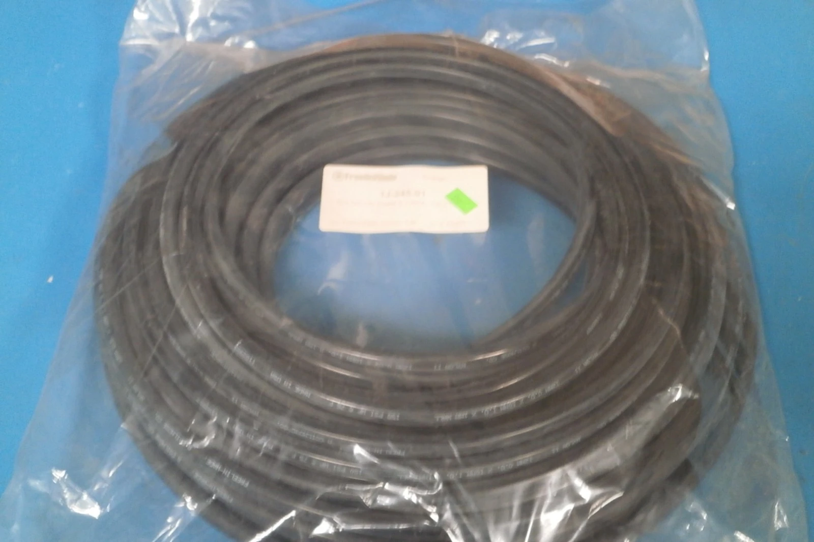 NEW FREELIN WADE 1J-245-01