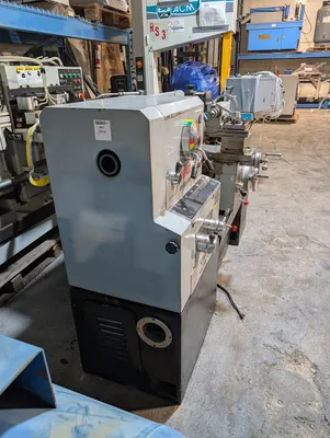 Kwang Chow C6240D Gap Bed Engine Lathe