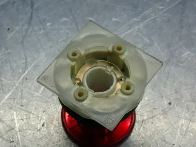 NEW SQUARE D SKR9R